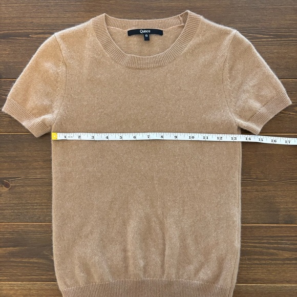 Quince Mongolian Cashmere T-Shirt in Oatmeal Women’s size Small 100% Cashmere - Picture 8 of 8